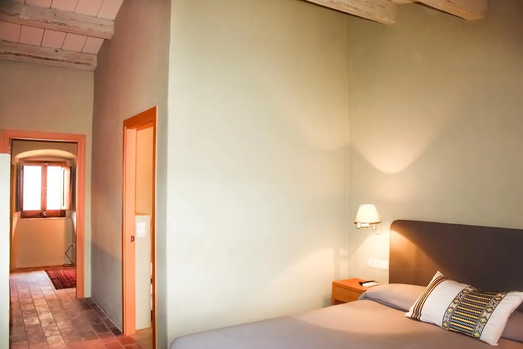 Apartamentos En La Rectoria De Regencos 0*,